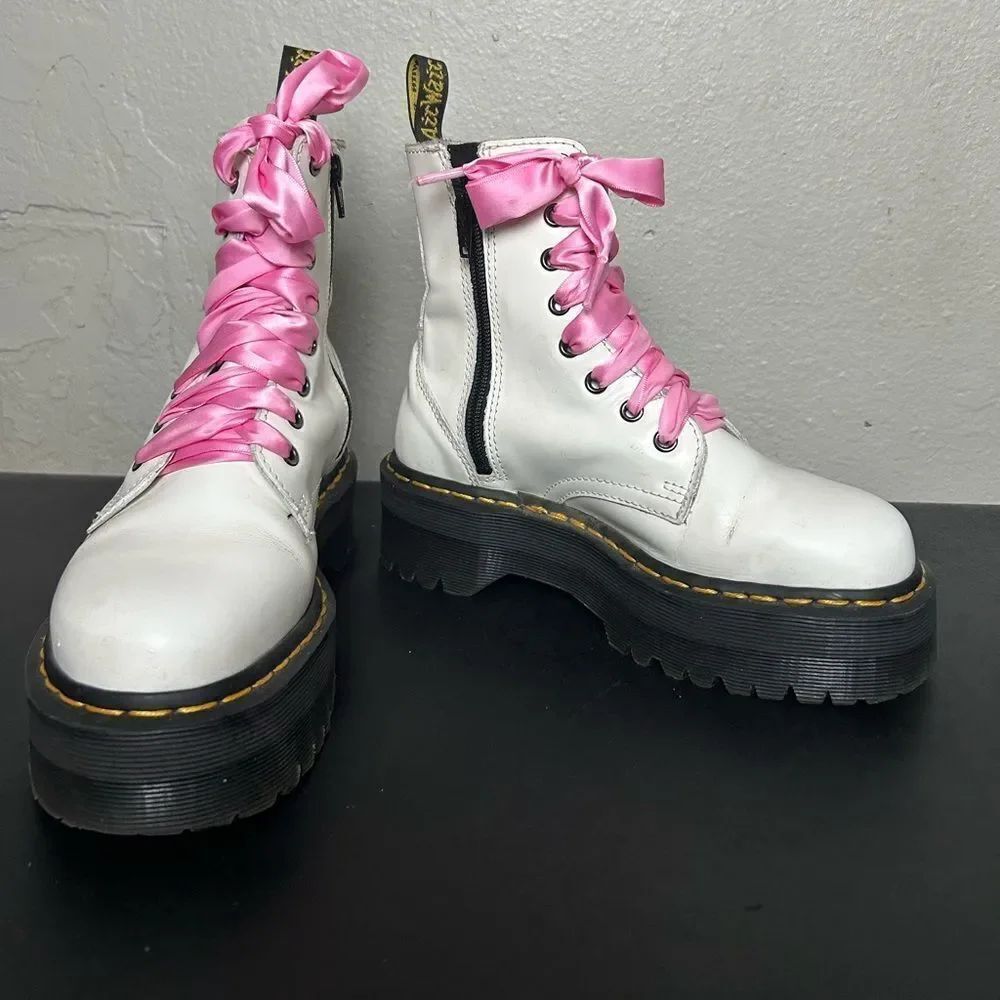Dr. Martens White Boots with Pink Laces women’s size 6